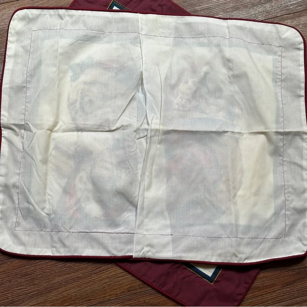 Two vintage Christmas pillow shams 29” X 24” Clean!‎ Santa With Sack